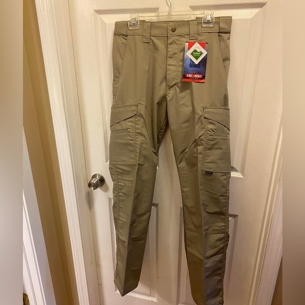 TRU-SPEC cargo work pants. Rip stop material